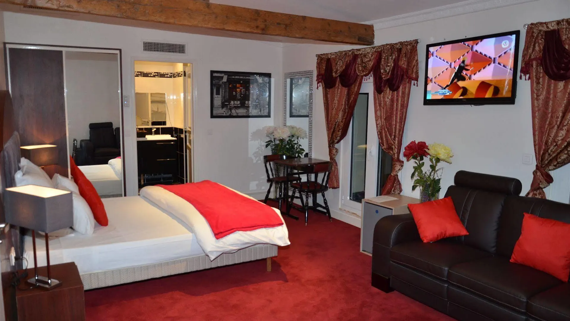 Hotel Regina Montmartre Paris
