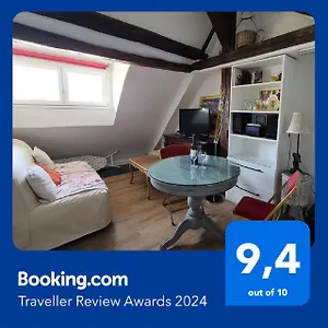 Coeur De Avec Vue Sur Les Toits Apartamento
