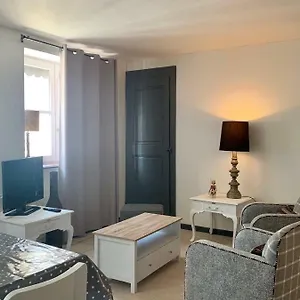 https://studio-au-coeur-de-lyon-69001.hotels-rhonealpes.com