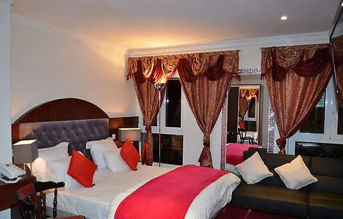 Hotel Regina Montmartre Paris